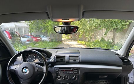 BMW 1 серия, 2010 год, 830 000 рублей, 10 фотография