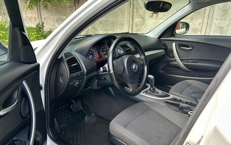 BMW 1 серия, 2010 год, 830 000 рублей, 8 фотография