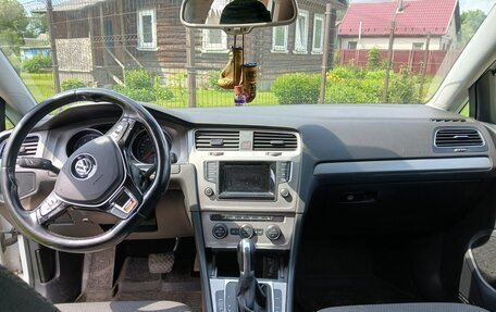 Volkswagen Golf VII, 2013 год, 800 000 рублей, 4 фотография