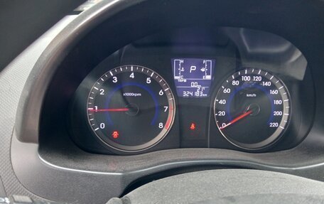 Hyundai Solaris II рестайлинг, 2015 год, 635 000 рублей, 7 фотография