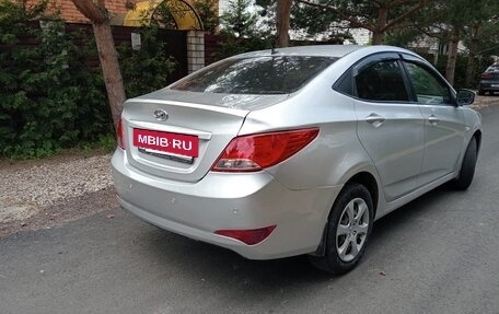 Hyundai Solaris II рестайлинг, 2015 год, 635 000 рублей, 9 фотография