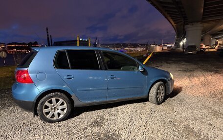 Volkswagen Golf V, 2005 год, 325 000 рублей, 2 фотография