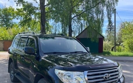 Toyota Land Cruiser 200, 2008 год, 2 550 000 рублей, 2 фотография