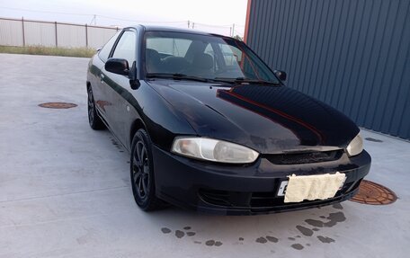 Mitsubishi Mirage VI рестайлинг, 2002 год, 160 000 рублей, 3 фотография