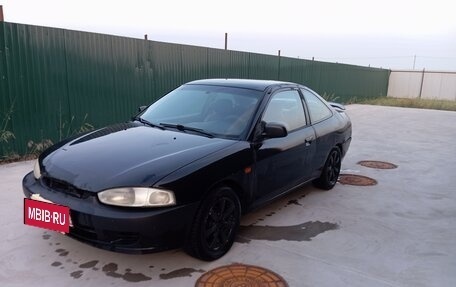 Mitsubishi Mirage VI рестайлинг, 2002 год, 160 000 рублей, 5 фотография