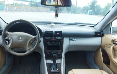 Mercedes-Benz C-Класс, 2003 год, 650 000 рублей, 13 фотография