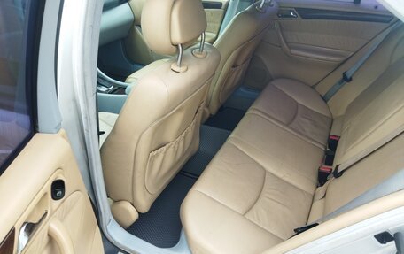 Mercedes-Benz C-Класс, 2003 год, 650 000 рублей, 15 фотография