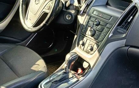 Opel Astra J, 2011 год, 470 000 рублей, 6 фотография