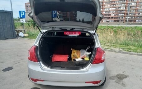 KIA cee'd I рестайлинг, 2011 год, 900 000 рублей, 2 фотография