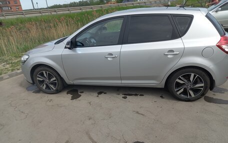 KIA cee'd I рестайлинг, 2011 год, 900 000 рублей, 11 фотография