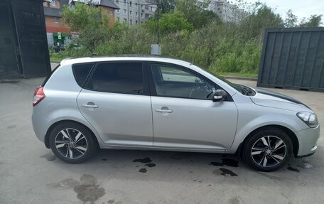 KIA cee'd I рестайлинг, 2011 год, 900 000 рублей, 12 фотография