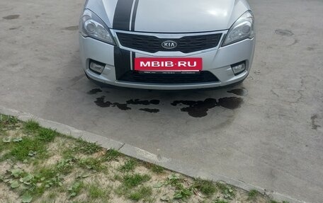 KIA cee'd I рестайлинг, 2011 год, 900 000 рублей, 13 фотография