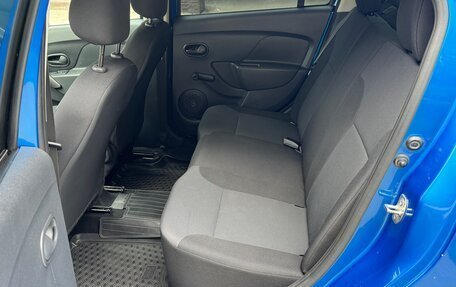 Renault Logan II, 2016 год, 750 000 рублей, 9 фотография