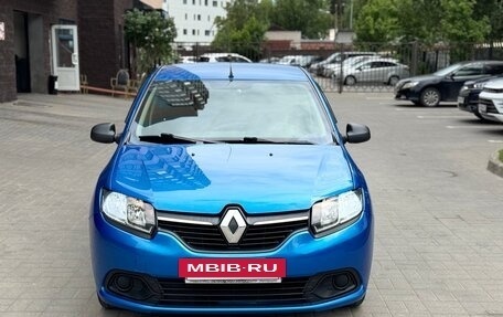 Renault Logan II, 2016 год, 750 000 рублей, 2 фотография