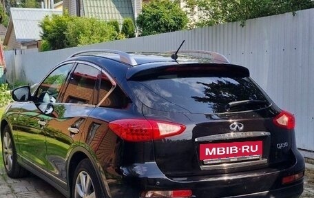 Infiniti QX50 I рестайлинг, 2014 год, 1 800 000 рублей, 4 фотография