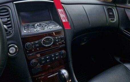 Infiniti QX50 I рестайлинг, 2014 год, 1 800 000 рублей, 9 фотография