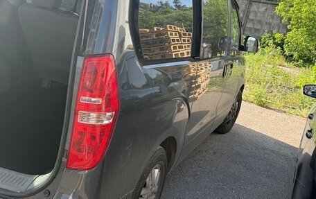 Hyundai Grand Starex Grand Starex I рестайлинг 2, 2019 год, 2 500 000 рублей, 14 фотография