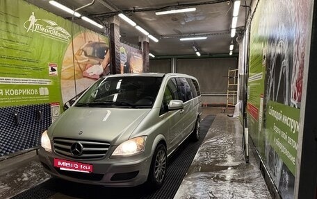 Mercedes-Benz Viano, 2012 год, 1 950 000 рублей, 2 фотография