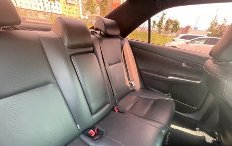 Toyota Camry, 2017 год, 2 300 000 рублей, 14 фотография