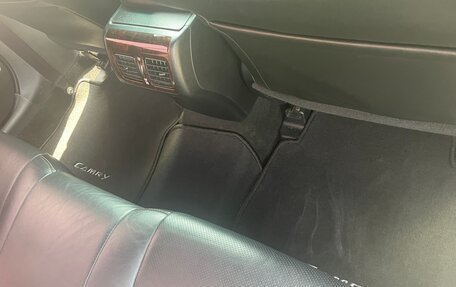 Toyota Camry, 2017 год, 2 300 000 рублей, 13 фотография