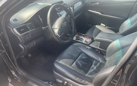 Toyota Camry, 2017 год, 2 300 000 рублей, 20 фотография