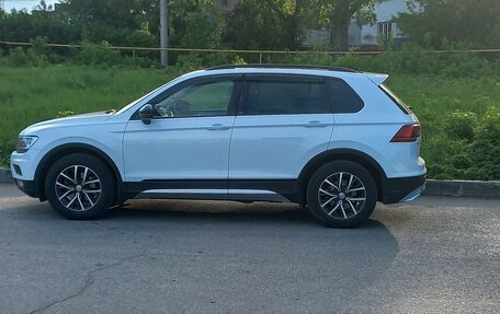 Volkswagen Tiguan II, 2019 год, 2 100 000 рублей, 9 фотография