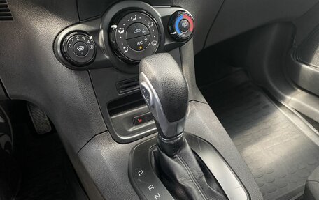 Ford Fiesta, 2015 год, 690 000 рублей, 13 фотография