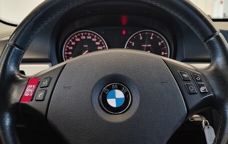 BMW 3 серия, 2011 год, 1 000 000 рублей, 13 фотография