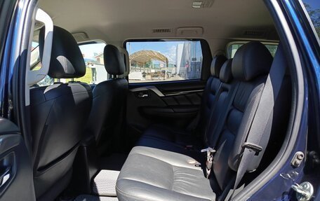 Mitsubishi Pajero Sport III рестайлинг, 2017 год, 3 108 600 рублей, 12 фотография