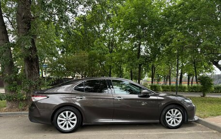 Toyota Camry, 2018 год, 2 230 000 рублей, 6 фотография