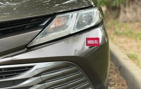 Toyota Camry, 2018 год, 2 230 000 рублей, 5 фотография