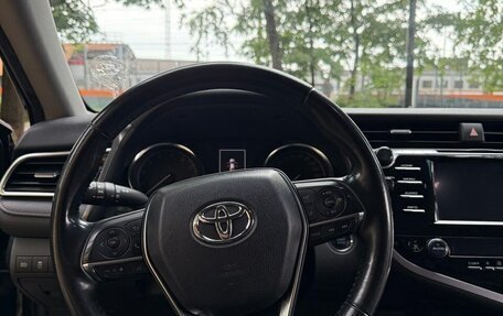 Toyota Camry, 2018 год, 2 230 000 рублей, 22 фотография