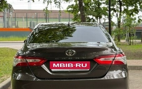 Toyota Camry, 2018 год, 2 230 000 рублей, 13 фотография