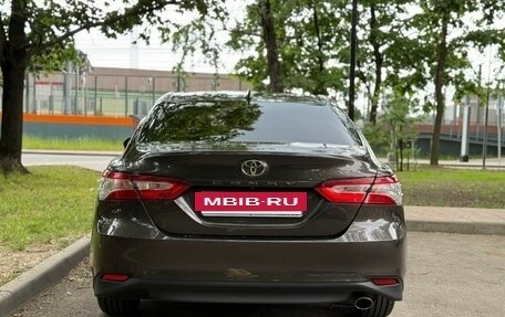 Toyota Camry, 2018 год, 2 230 000 рублей, 23 фотография