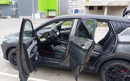 Geely Coolray I, 2023 год, 2 100 000 рублей, 13 фотография