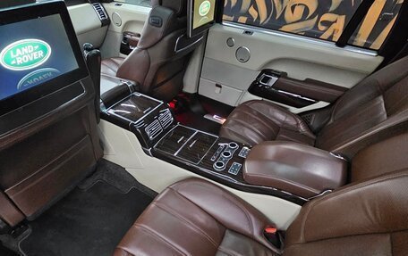 Land Rover Range Rover IV рестайлинг, 2015 год, 4 390 000 рублей, 12 фотография