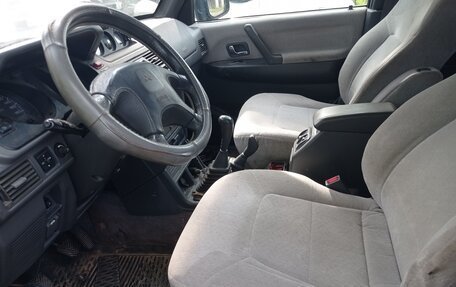 Mitsubishi Pajero III рестайлинг, 1998 год, 250 000 рублей, 3 фотография