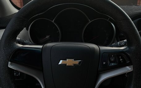 Chevrolet Cruze II, 2011 год, 730 000 рублей, 9 фотография