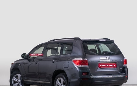 Toyota Highlander III, 2012 год, 2 269 000 рублей, 6 фотография
