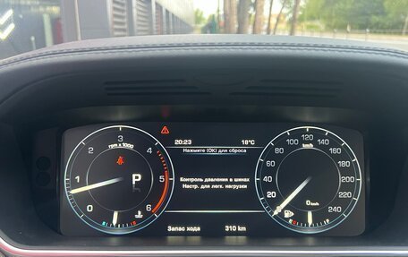 Land Rover Range Rover IV рестайлинг, 2016 год, 4 999 000 рублей, 17 фотография