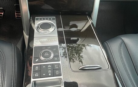 Land Rover Range Rover IV рестайлинг, 2016 год, 4 999 000 рублей, 22 фотография