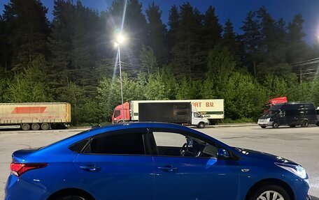 Hyundai Solaris II рестайлинг, 2017 год, 1 150 000 рублей, 4 фотография