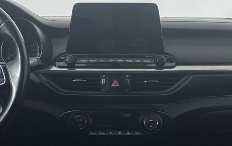 KIA Cerato IV, 2021 год, 1 900 000 рублей, 15 фотография