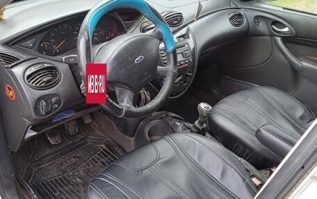 Ford Focus IV, 2001 год, 135 000 рублей, 2 фотография