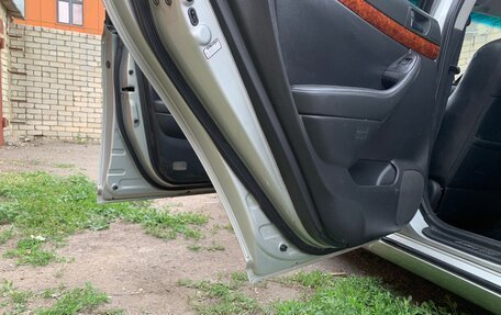 Toyota Avensis III рестайлинг, 2004 год, 540 000 рублей, 8 фотография