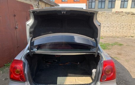 Toyota Avensis III рестайлинг, 2004 год, 540 000 рублей, 21 фотография