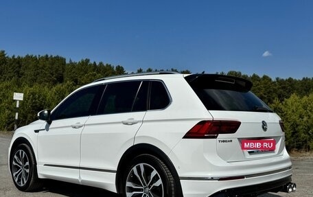 Volkswagen Tiguan II, 2018 год, 2 890 000 рублей, 14 фотография