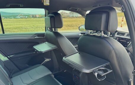 Volkswagen Tiguan II, 2018 год, 2 890 000 рублей, 24 фотография