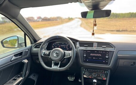 Volkswagen Tiguan II, 2018 год, 2 890 000 рублей, 29 фотография
