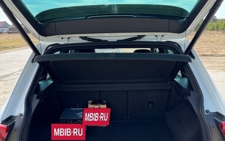 Volkswagen Tiguan II, 2018 год, 2 890 000 рублей, 18 фотография
